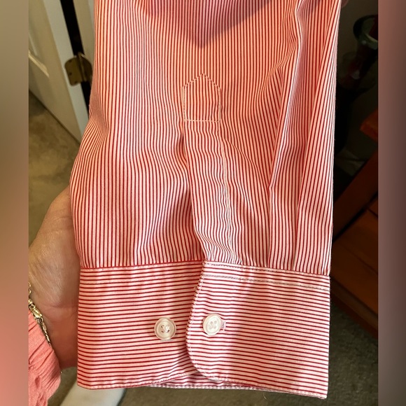 Women’s oversized 3X Collard Cotton, button up, long sleeve blouse. Red/White. - Picture 16 of 16